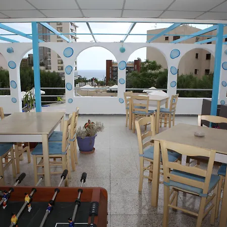 Aparthotel Polyxeni Limassol