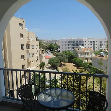 Polyxeni Aparthotel 4*