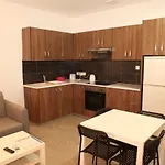 Aparthotel Polyxeni