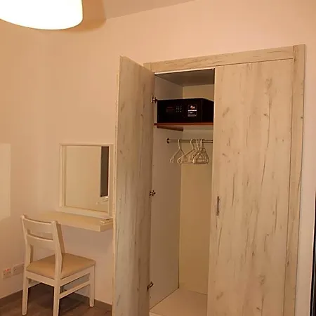 Appart hôtel Polyxeni