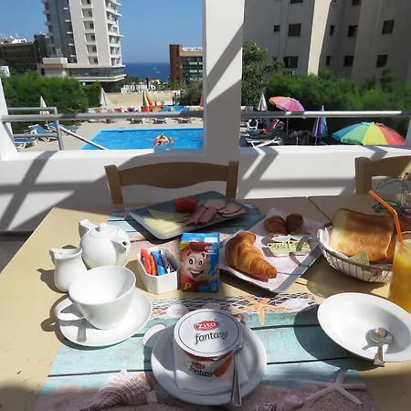 Polyxeni Aparthotel
