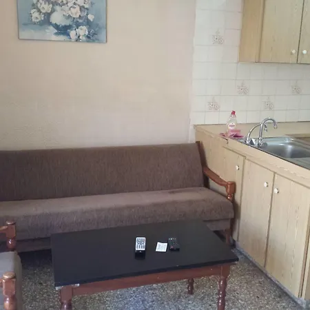 Ξενοδοχείο με διαμερίσματα Polyxeni