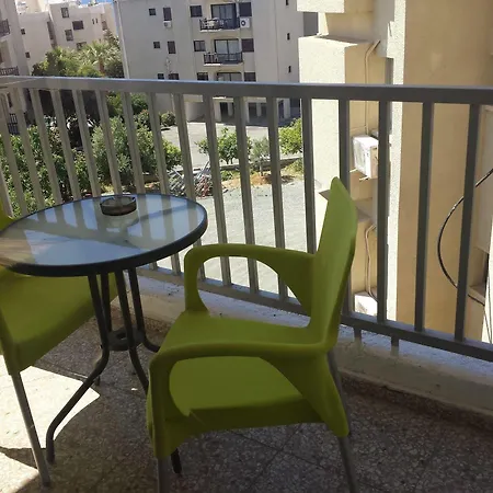 شقة فندقية Polyxeni ليماسول