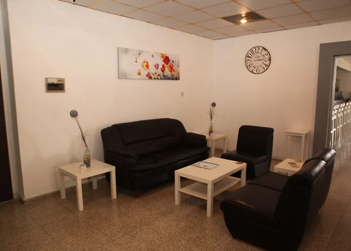 Polyxeni Aparthotel Limassol