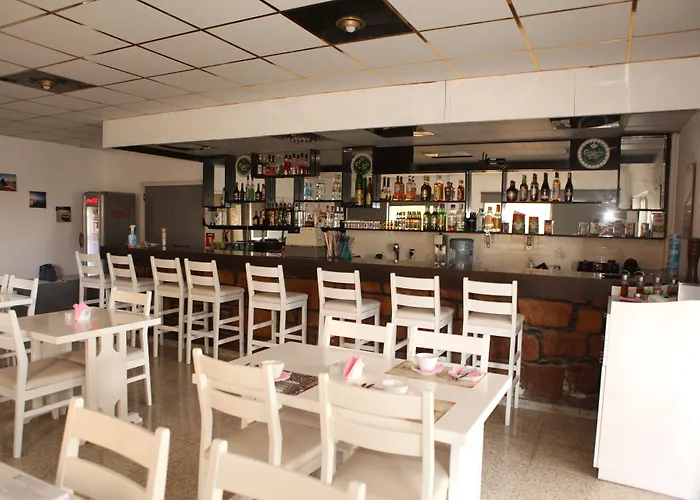 Polyxeni Aparthotel Lemesos