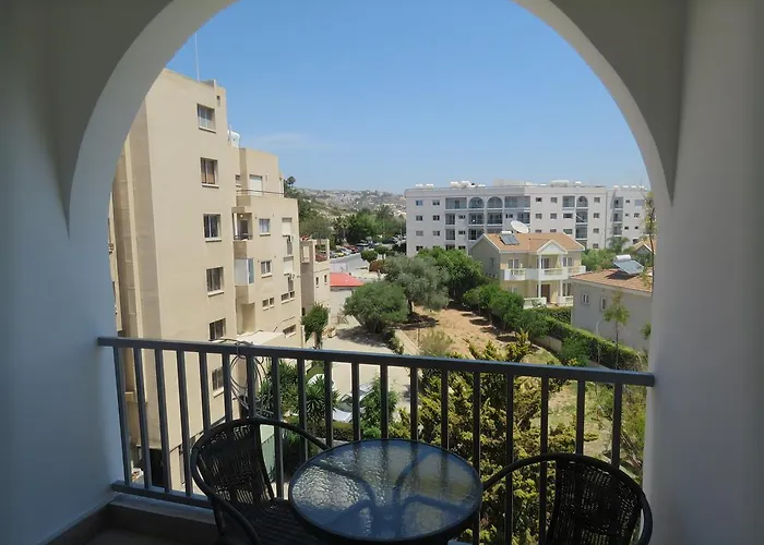 Polyxeni Aparthotel 4*