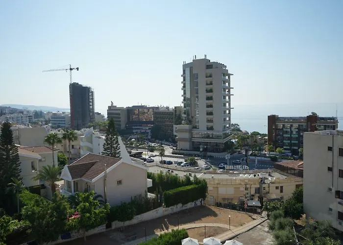 Polyxeni Aparthotel 4*