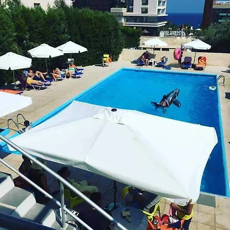 Polyxeni Lejlighedshotel