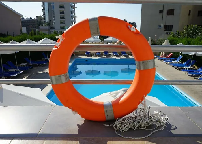 Polyxeni Апарт-отель